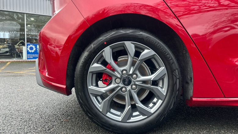 Ford Focus 1.0 EcoBoost Hybrid mHEV 155 ST-Line 5dr Auto Petrol Hatchback